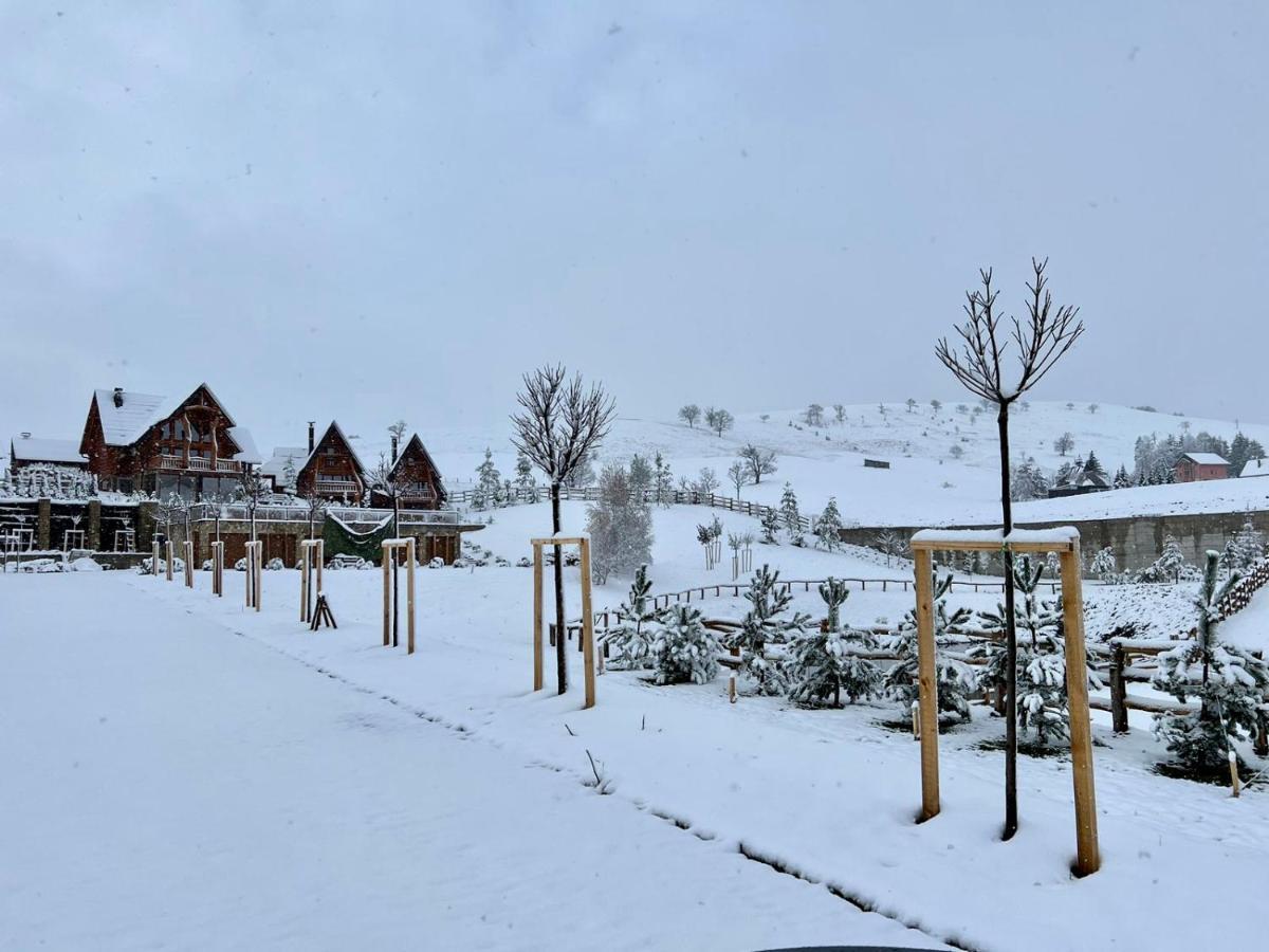 Wooden Valley Zlatibor Resort Extérieur photo
