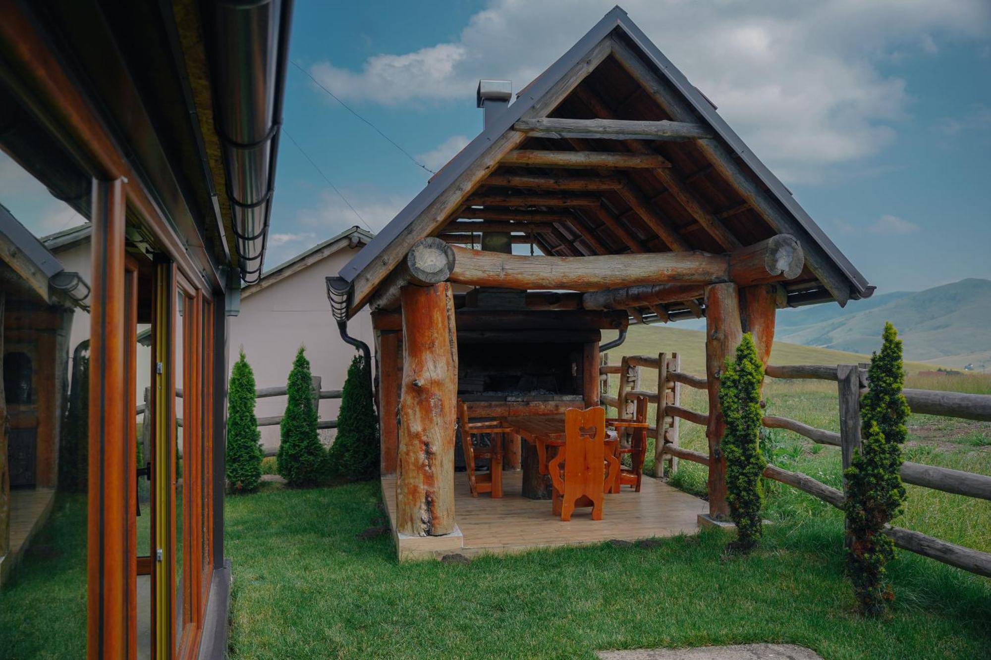 Wooden Valley Zlatibor Resort Extérieur photo